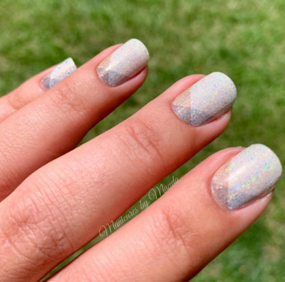 Beige with Details of gray and tan on the nails color Street nail strips