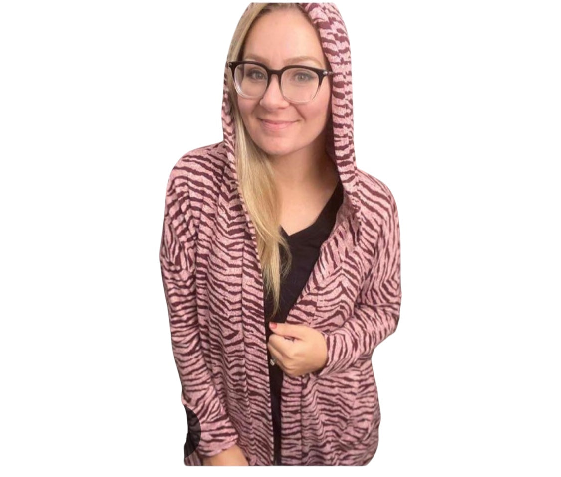 Cozy Mackenzie - Cream Mauve Zebra Print
