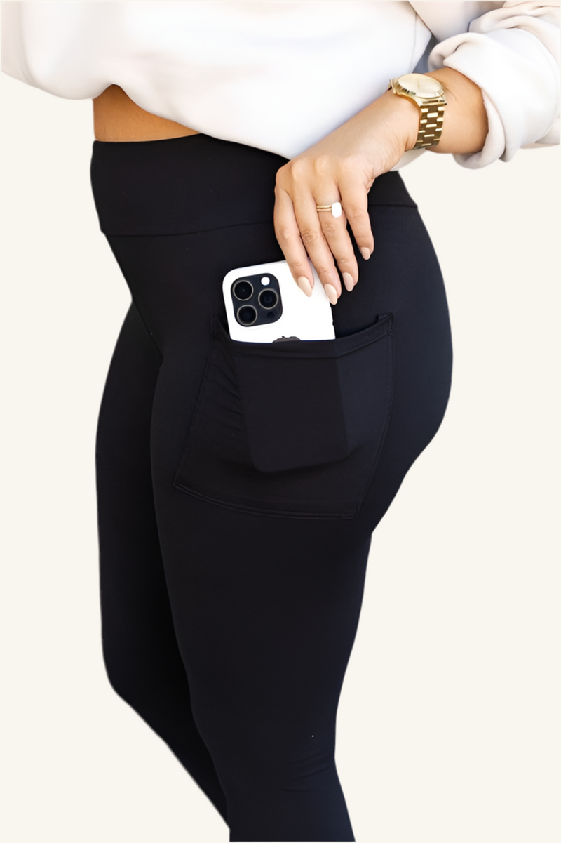 Solid black leggings with pocket