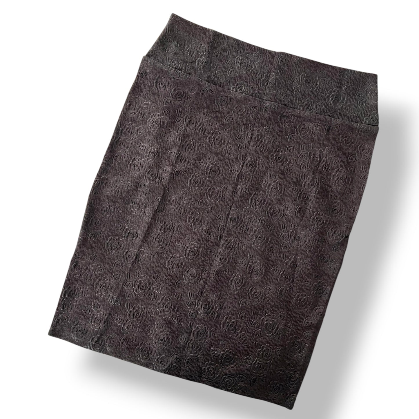 Cassie Pencil Skirt - Embossed Rose Black Bronze