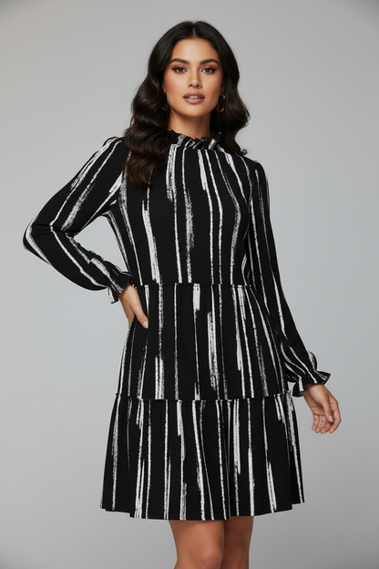 Annabelle - Black White Vertical Distress Texture